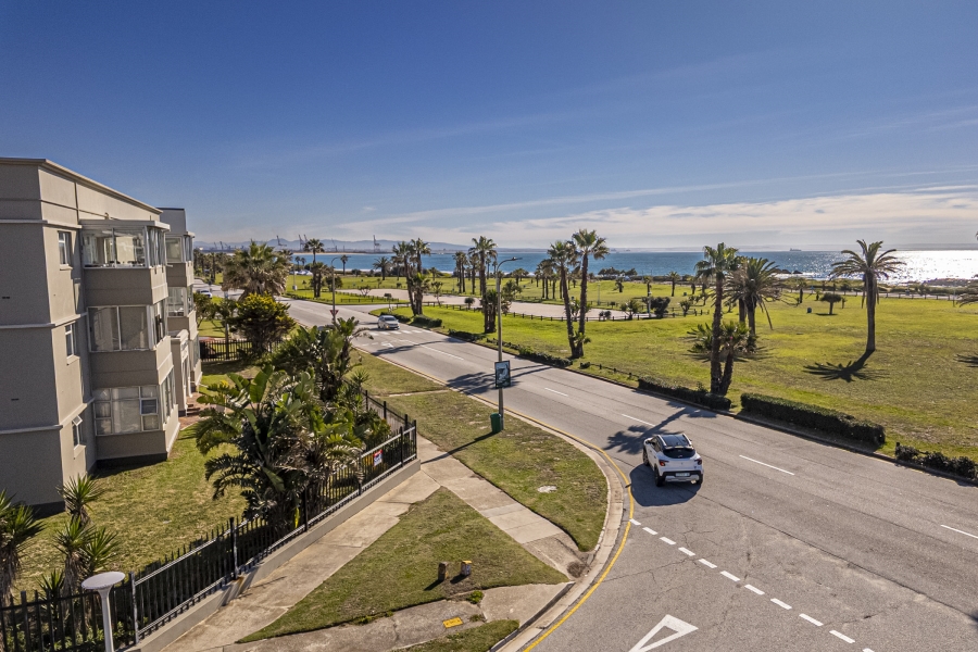 2 Bedroom Property for Sale in Summerstrand Eastern Cape